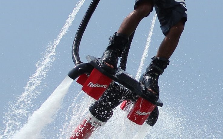 LIedo_shutterstock_flyboard_2.jpg